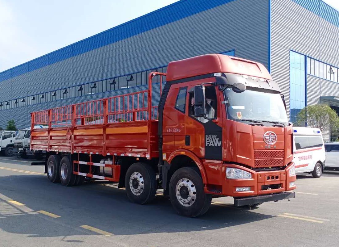 解放9.3米氣瓶運(yùn)輸車 解放9.3米氣瓶運(yùn)輸車