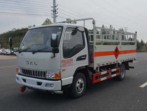 江淮駿鈴4.1米(額載3.8噸)氣瓶車 江淮駿鈴4.1米(額載3.8噸)氣瓶車