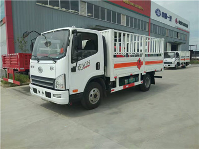 一汽解放4米1(藍(lán)牌)氣瓶車 一汽解放4米1(藍(lán)牌)氣瓶車