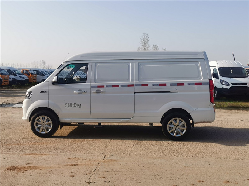 國六 華晨金杯新海獅X30面包冷藏車 國六 華晨金杯新海獅X30面包冷藏車