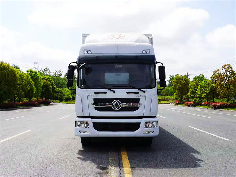 國(guó)六 東風(fēng)多利卡6.8米冷藏車 國(guó)六 東風(fēng)多利卡6.8米冷藏車