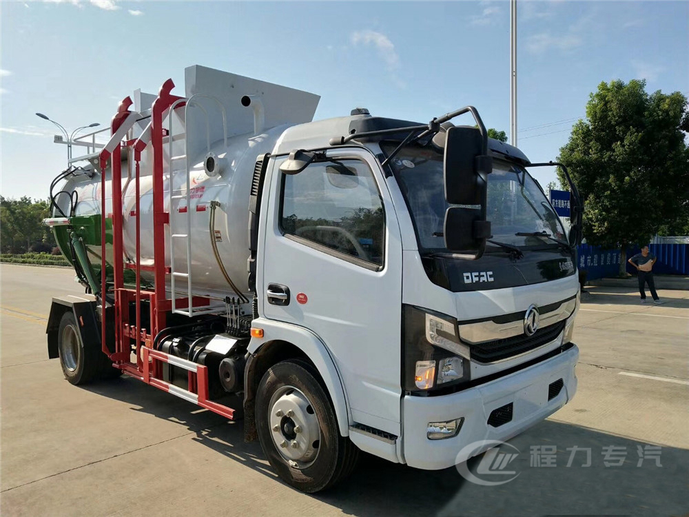 國(guó)六7方東風(fēng)D7 餐廚垃圾車(chē) 國(guó)六7方東風(fēng)D7 餐廚垃圾車(chē)