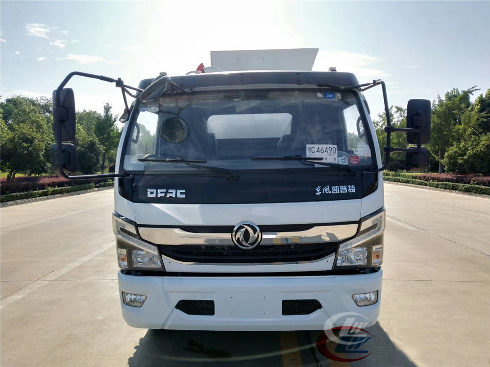 國(guó)六7方東風(fēng)D7 餐廚垃圾車(chē) 國(guó)六7方東風(fēng)D7 餐廚垃圾車(chē)