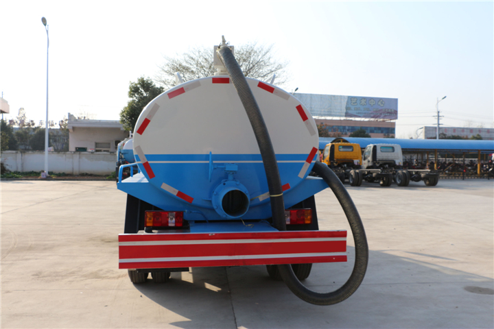 福田4.5方不上戶小卡之星吸糞車 福田4.5方不上戶小卡之星吸糞車