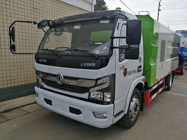 東風凱普特國六8方洗掃車 東風凱普特國六8方洗掃車