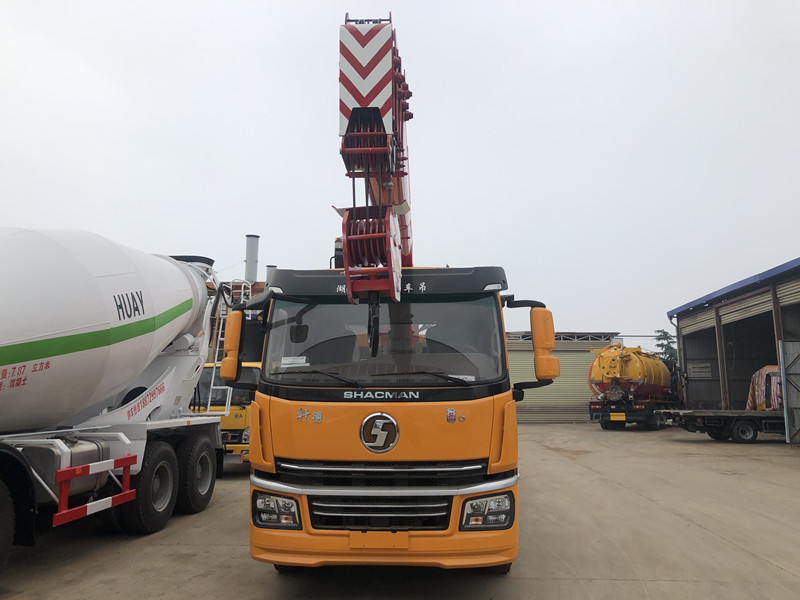 陜汽軒德單橋清障帶吊 陜汽軒德單橋清障帶吊