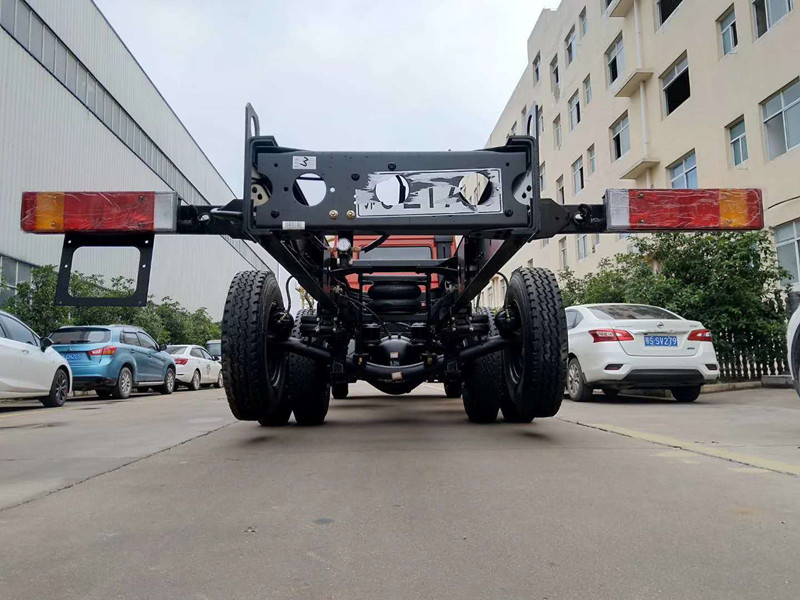 三環(huán)昊龍?zhí)嵘龢螂S車吊 三環(huán)昊龍?zhí)嵘龢螂S車吊