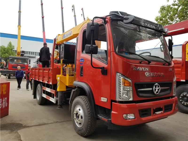 大運藍牌隨車吊