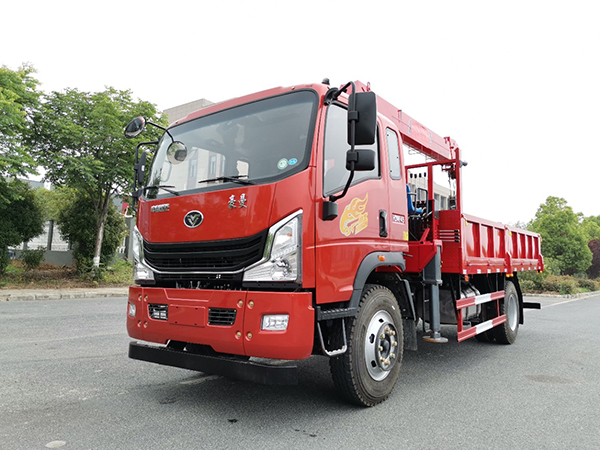 重汽豪曼(國六)4200軸距隨車吊 重汽豪曼(國六)4200軸距隨車吊