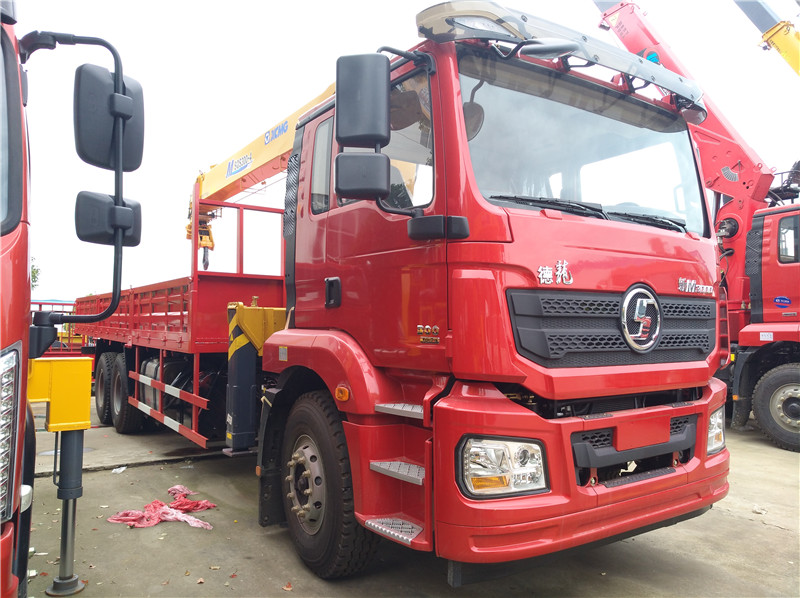 陜汽德龍后雙橋徐工12噸隨車吊 陜汽德龍后雙橋徐工12噸隨車吊