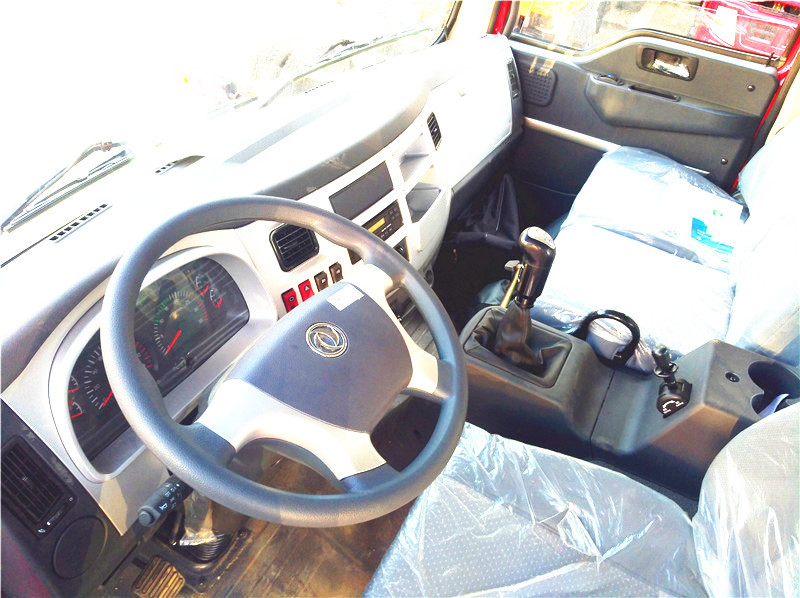 東風(fēng)錦程后八輪隨車吊三一吊機(jī)