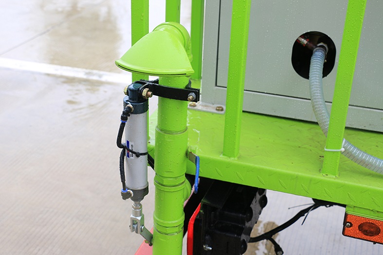 東風小多利卡5方抑塵霧炮噴灑車 東風小多利卡5方抑塵霧炮噴灑車