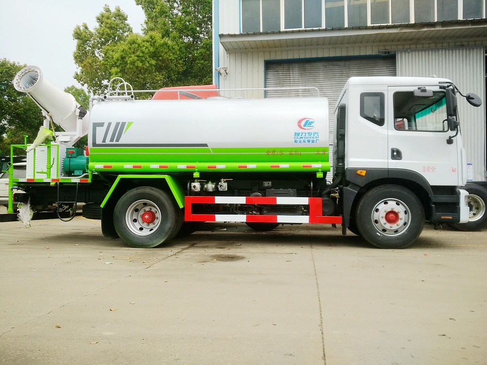 東風多利卡D9灑水霧炮車國六14立方/30-40米霧炮 東風多利卡D9灑水霧炮車國六14立方/30-40米霧炮