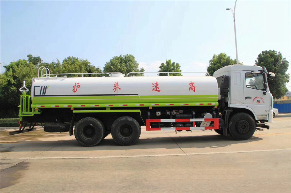 國六20立方東風專底后雙橋 灑水車 國六20立方東風專底后雙橋 灑水車