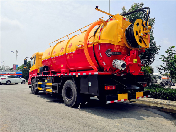 天錦15方清洗吸污車 天錦15方清洗吸污車