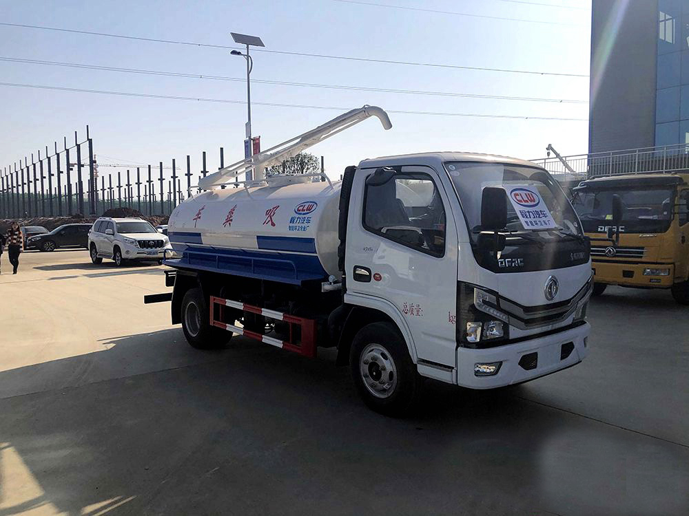 國六5方東風(fēng)D6 吸糞車 國六5方東風(fēng)D6 吸糞車