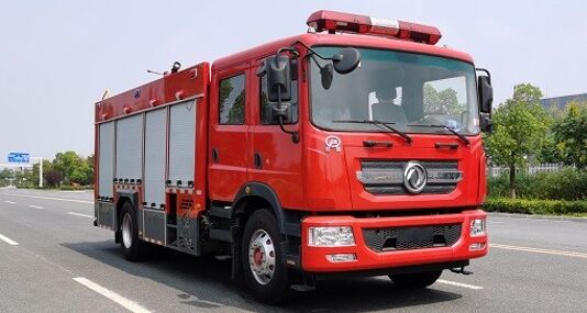 東風多利卡D9水罐消防車 東風多利卡D9水罐消防車