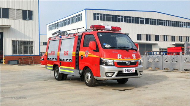 東風途逸細水霧消防車 東風途逸細水霧消防車