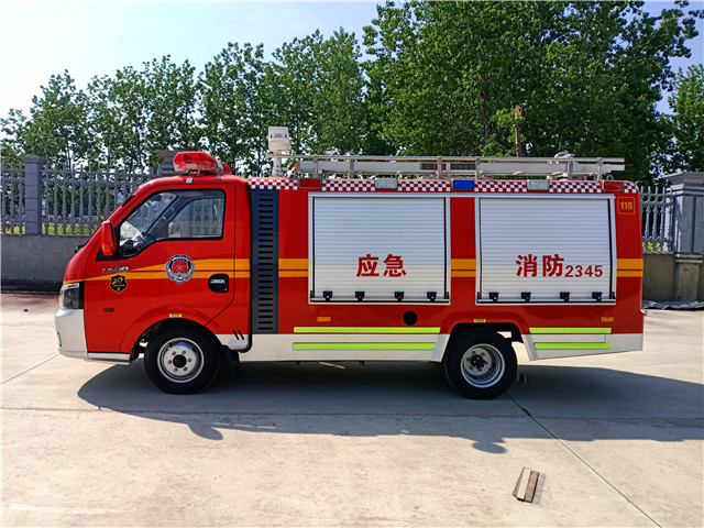 東風途逸細水霧消防車 東風途逸細水霧消防車