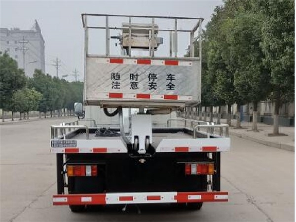國六江鈴18米伸縮臂高空作業(yè)車 國六江鈴18米伸縮臂高空作業(yè)車